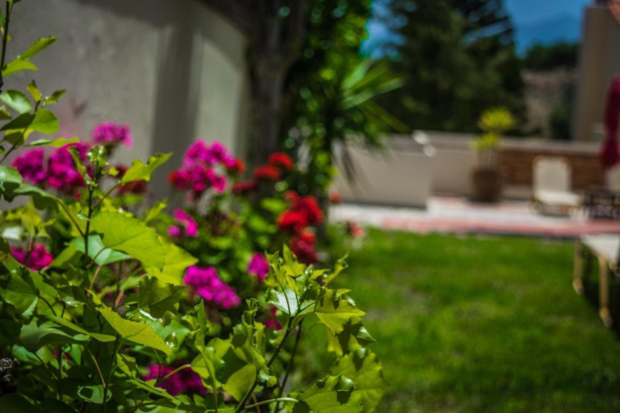 Niriides Luxury Villas Chersonissos Buitenkant foto