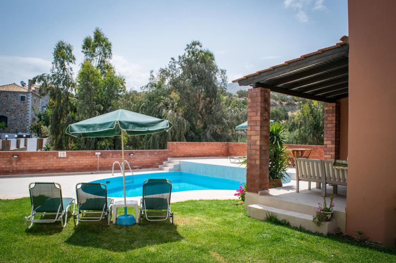 Niriides Luxury Villas Chersonissos Buitenkant foto